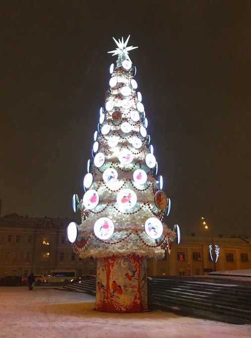 Новогодние елки 2016 Москва 