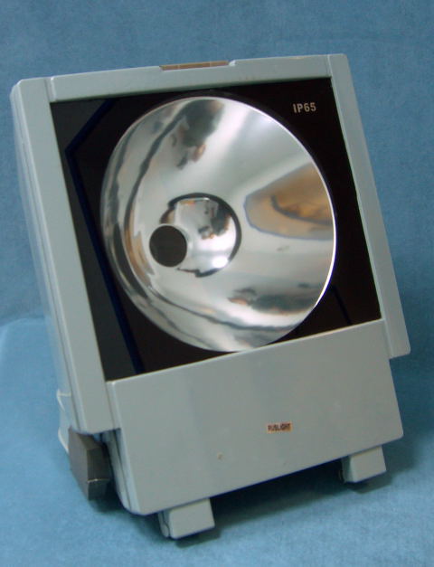 Прожектор металлогалогенный R-t 337/1,  250Вт,  круглосимметричная оптика